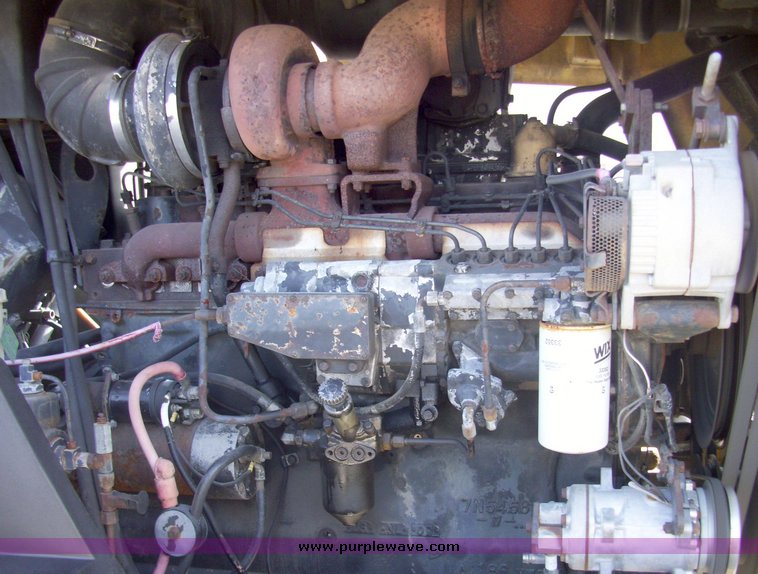 image for item 5327 1988 Caterpillar Challenger 65 tractor