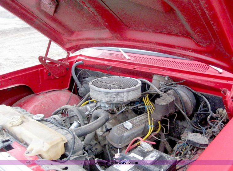 image for item 6804 1975 Dodge 2500 pickup truck