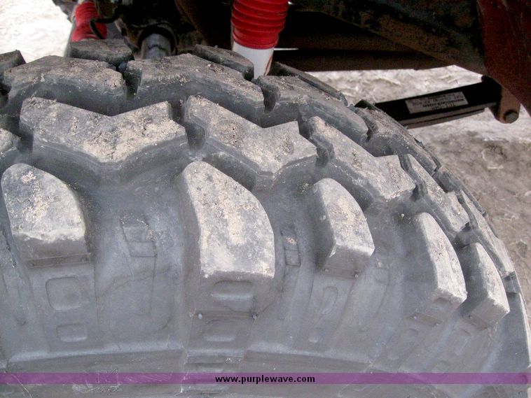 image for item 6804 1975 Dodge 2500 pickup truck