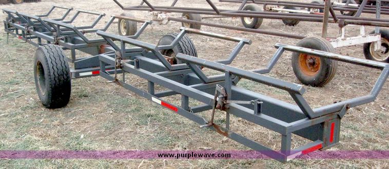 image for item 6812 Self unloading bale trailer