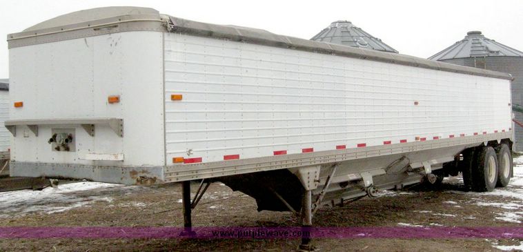 image for item 6822 1984 Timpte 42' double hopper grain trailer