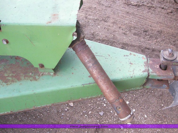 image for item 6830 John Deere E0200 stack wagon