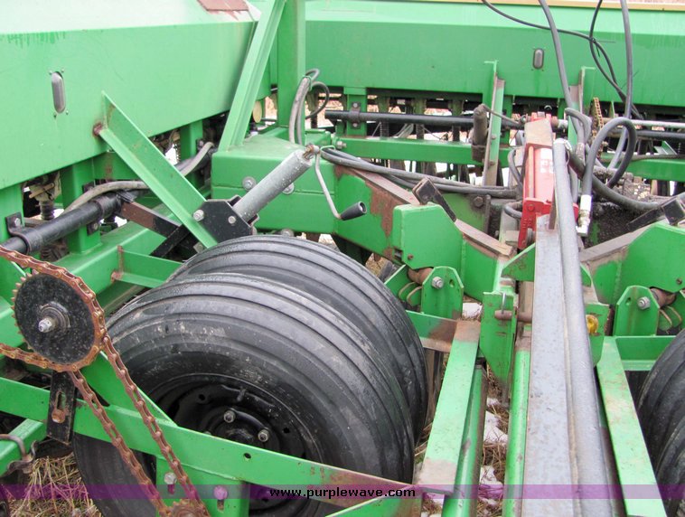 image for item 7043 Great Plains 30' drill