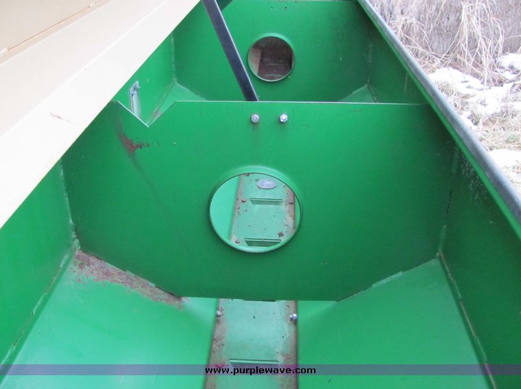 image for item 7043 Great Plains 30' drill