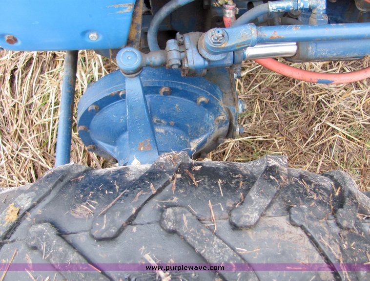 image for item 7044 460 Long tractor