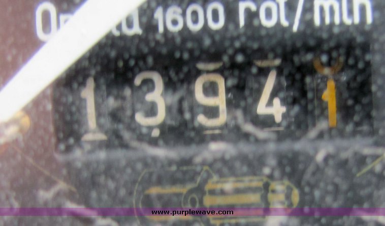 image for item 7044 460 Long tractor