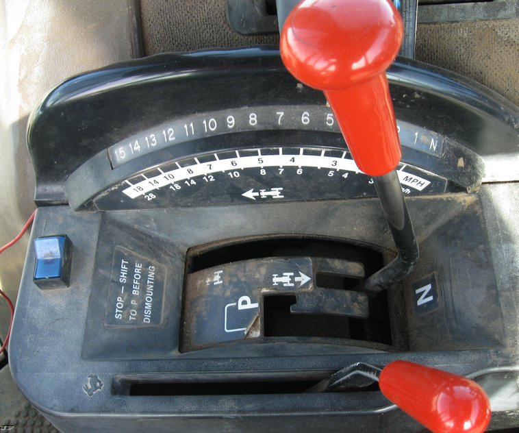 image for item 8033 1989 John Deere 4955 MFWA tractor