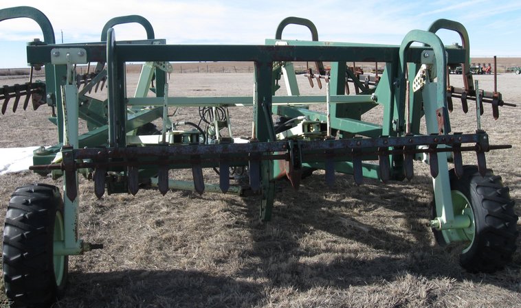 image for item 8045 QuinStar 25' rod weeder