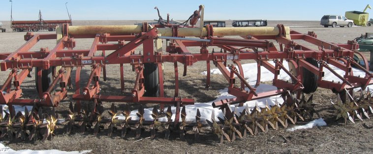 image for item 8047 Krause 3513A 20' chisel with pickers