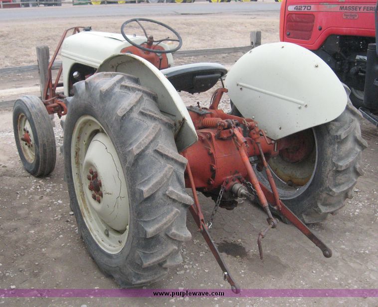 image for item 8975 Ford 8N tractor