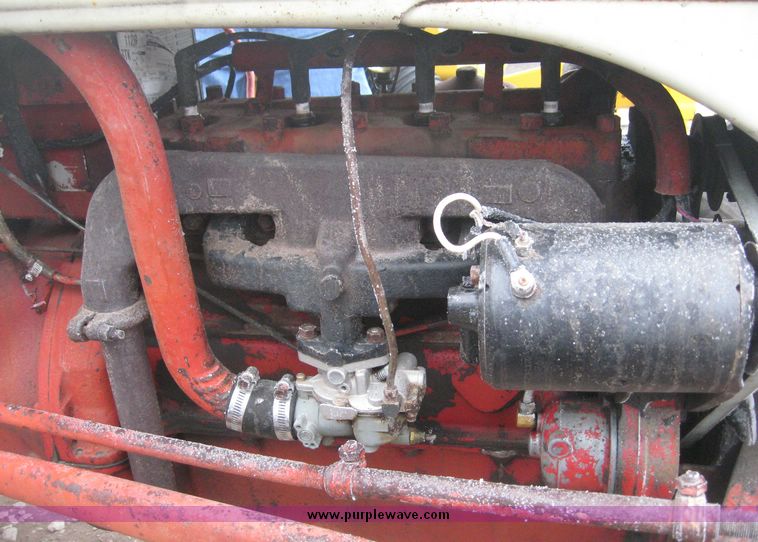 image for item 8975 Ford 8N tractor