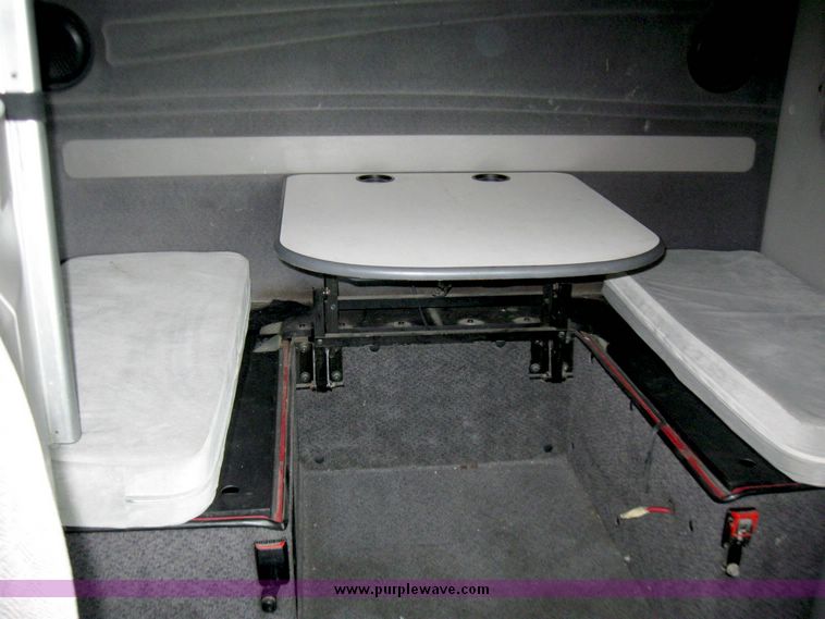 image for item 1101 2003 Volvo 770 semi truck