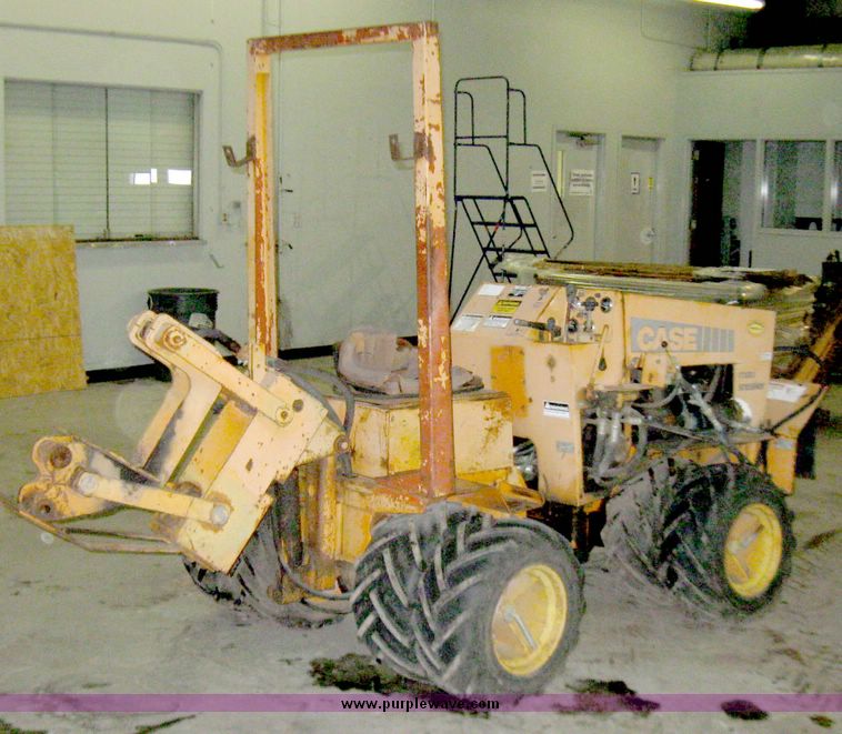 image for item 3748 Case Maxi Sneaker