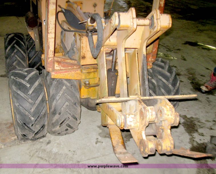 image for item 3748 Case Maxi Sneaker