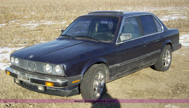 image for item 4123 1987 BMW 325E