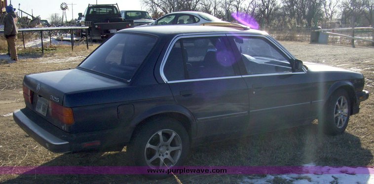 image for item 4123 1987 BMW 325E