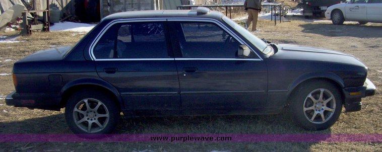 image for item 4123 1987 BMW 325E