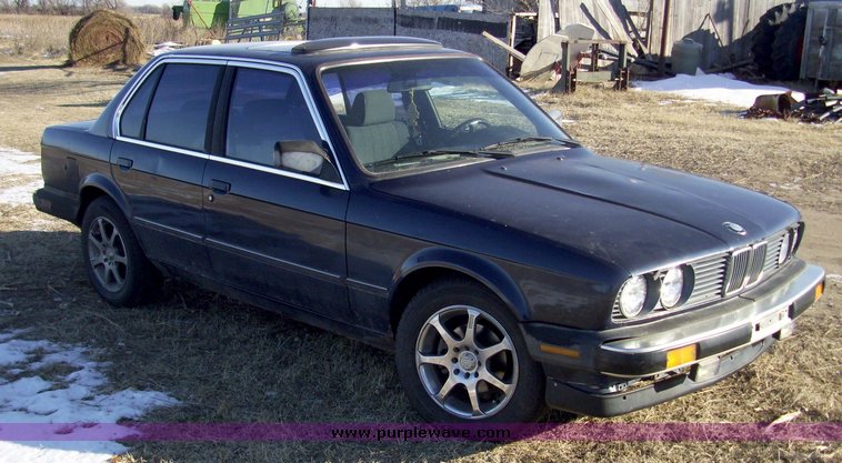 image for item 4123 1987 BMW 325E