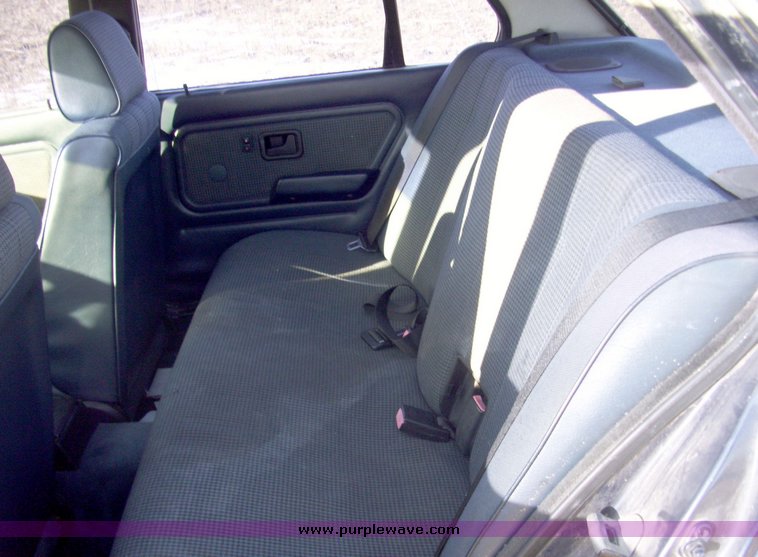 image for item 4123 1987 BMW 325E