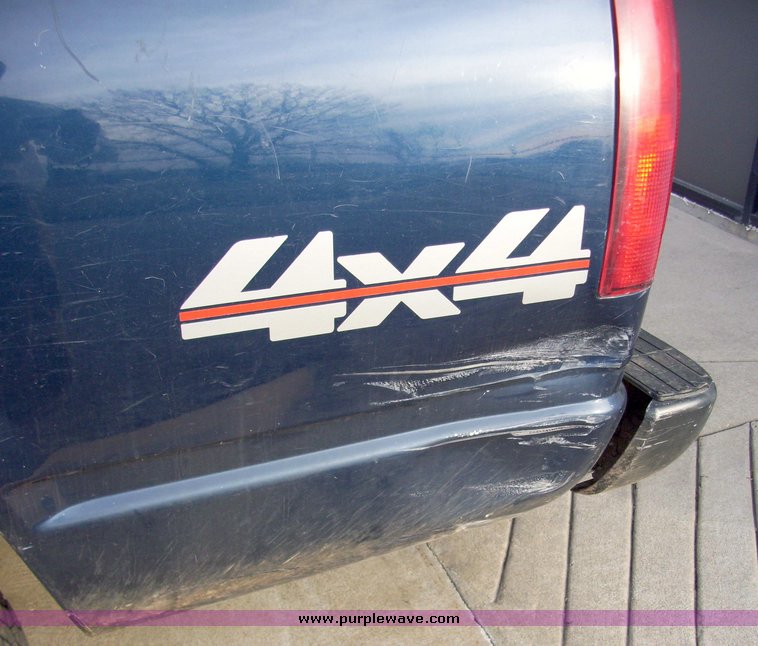 image for item 4128 1998 Chevrolet K1500