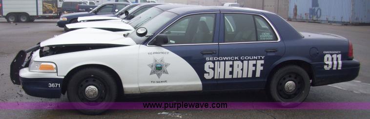 image for item 4131 2006 Ford Crown Victoria Police Intercepter