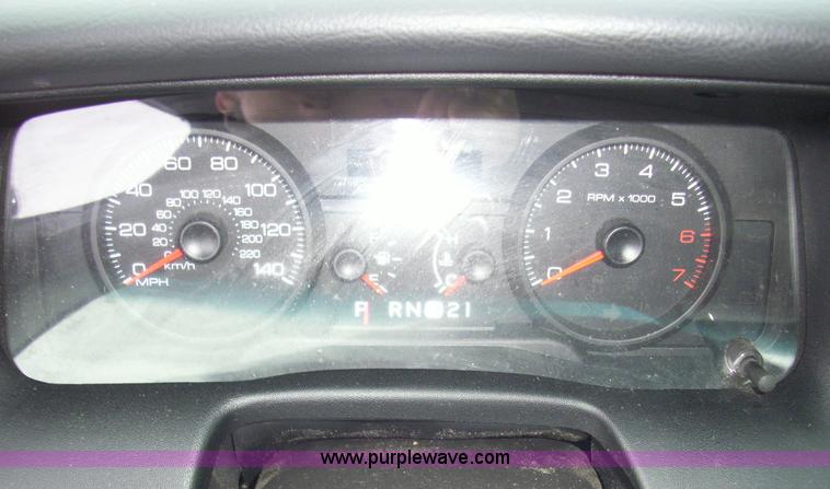 image for item 4131 2006 Ford Crown Victoria Police Intercepter