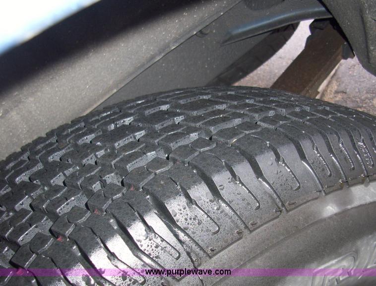 image for item 4132 1999 Chevrolet Astro van