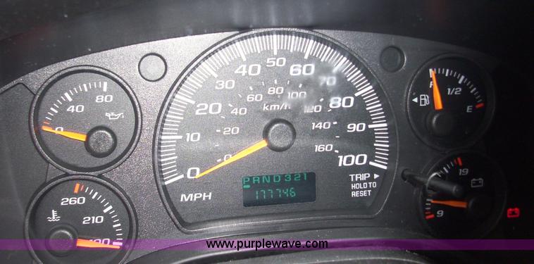 image for item 4133 2006 Chevrolet Express G3500 van