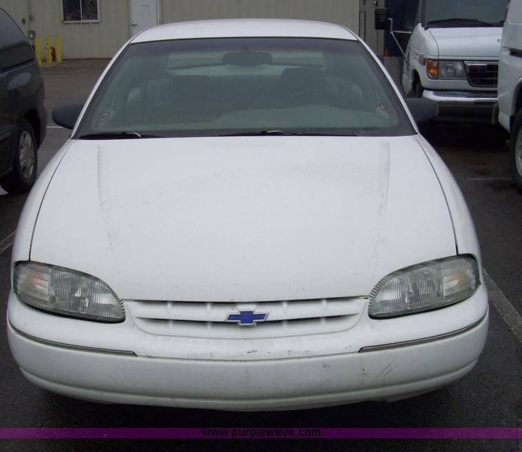 image for item 4135 1998 Chevrolet Lumina
