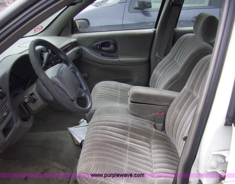 image for item 4135 1998 Chevrolet Lumina