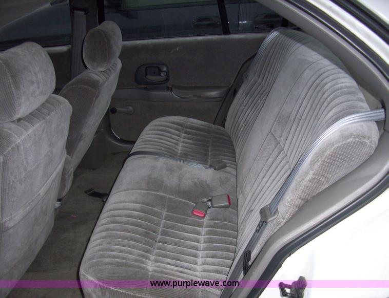 image for item 4135 1998 Chevrolet Lumina