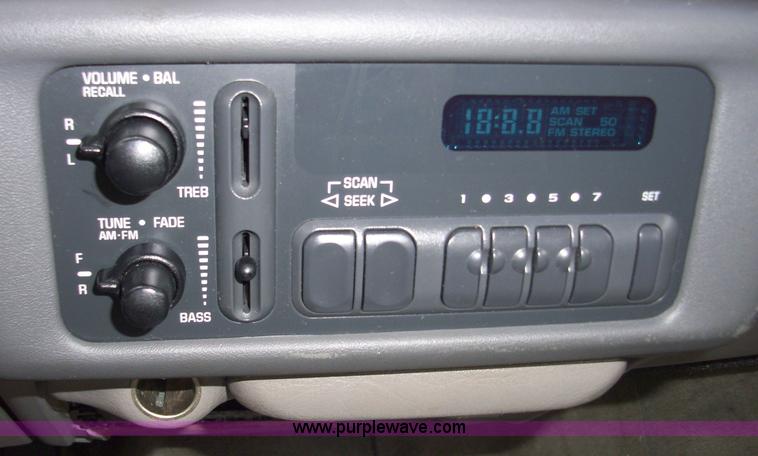 image for item 4135 1998 Chevrolet Lumina