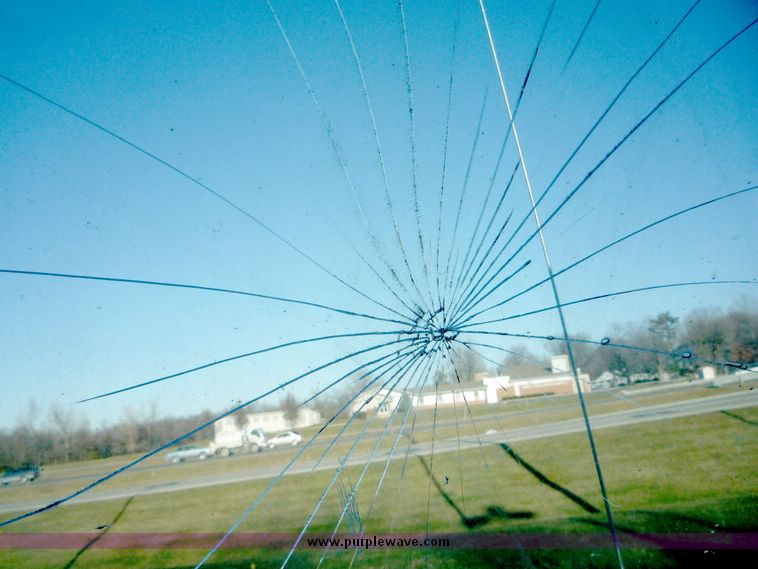 image for item 5098 1991 Ford F150 pickup truck