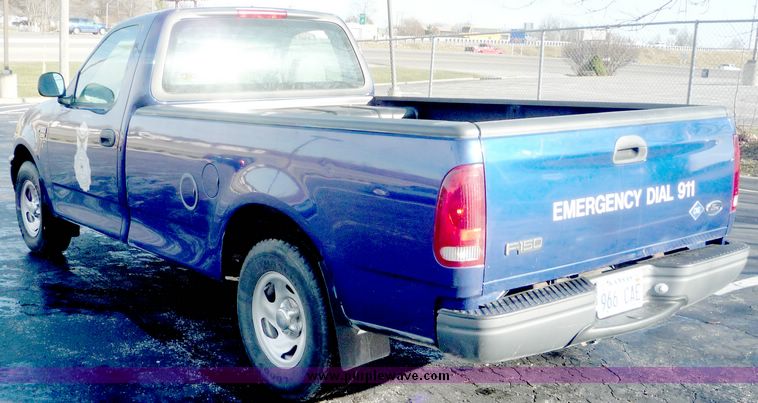 image for item 5121 1998 Ford F150 pickup truck