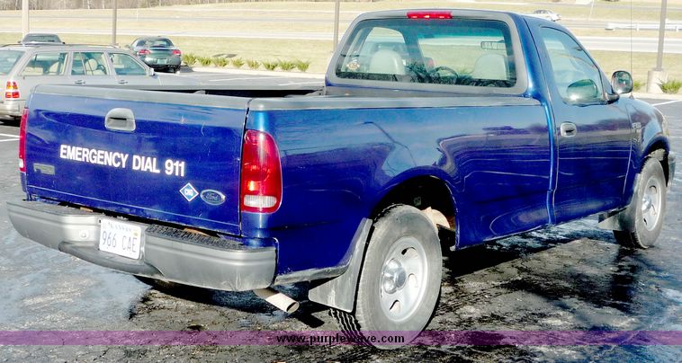 image for item 5121 1998 Ford F150 pickup truck