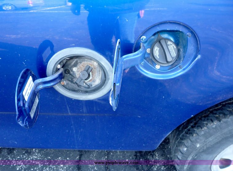 image for item 5121 1998 Ford F150 pickup truck