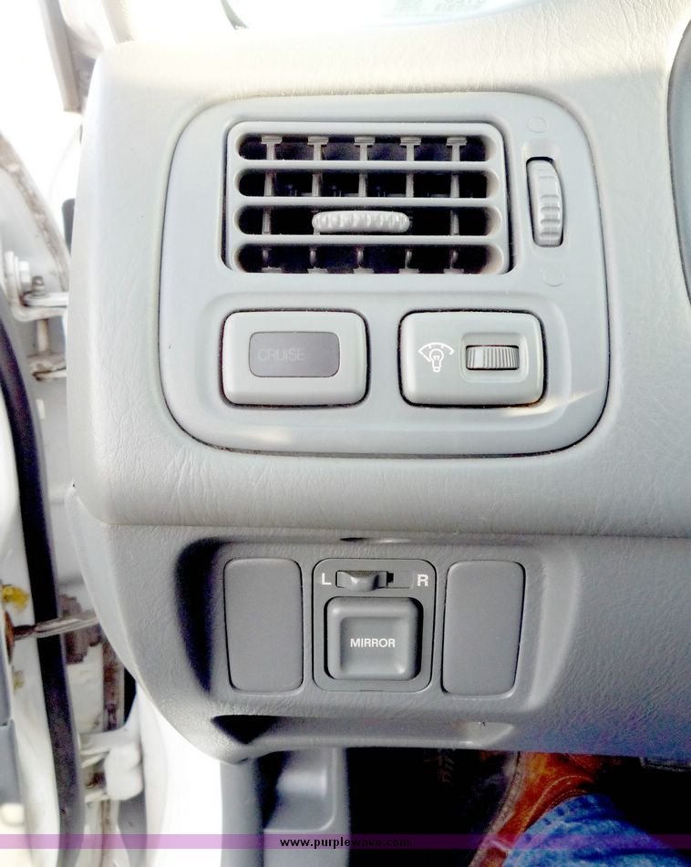 image for item 5123 1998 Honda Civic GX