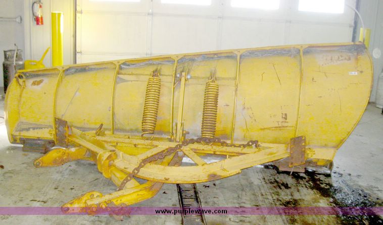 image for item 5187 10' snow plow