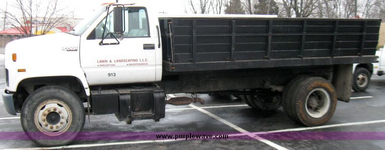 image for item 5246 1995 Chevrolet Kodiak C7H042 with 14.5' bed