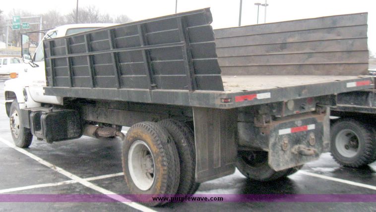 image for item 5246 1995 Chevrolet Kodiak C7H042 with 14.5' bed