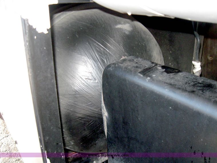 image for item 5246 1995 Chevrolet Kodiak C7H042 with 14.5' bed