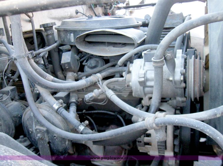 image for item 5246 1995 Chevrolet Kodiak C7H042 with 14.5' bed