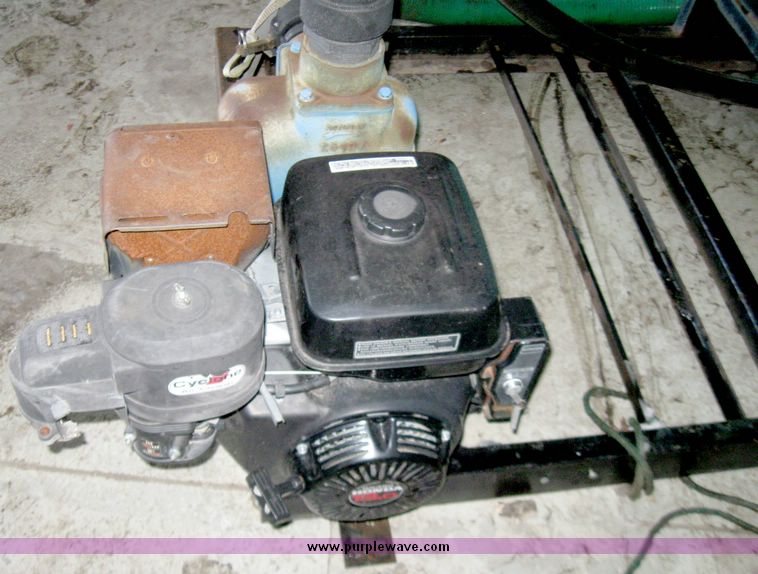 image for item 5247 500 gallon pickup mount poly tank