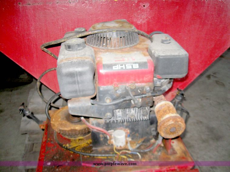 image for item 5248 Pickup mount salt spreader