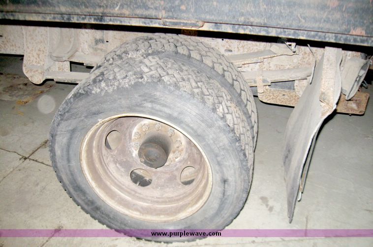 image for item 5249 2000 Chevrolet C3500-HD pickup with 12' dump bed