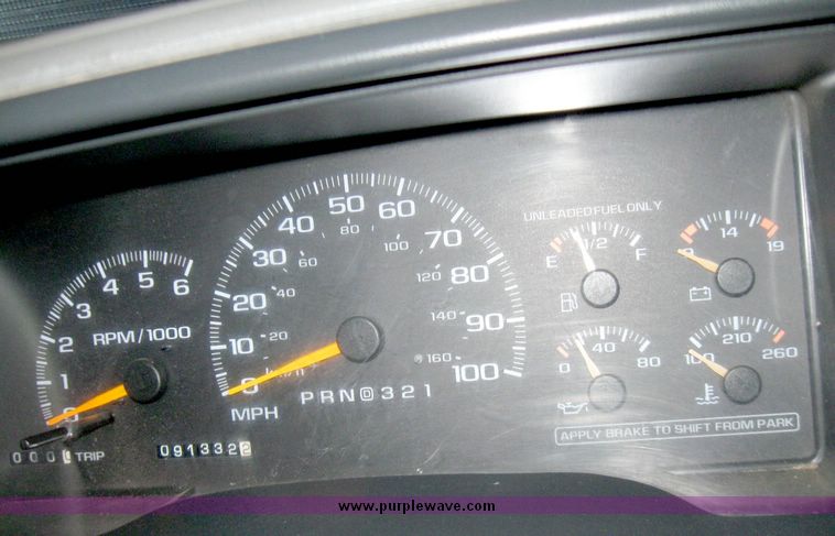 image for item 5249 2000 Chevrolet C3500-HD pickup with 12' dump bed