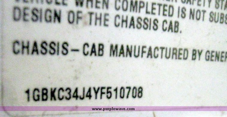 image for item 5249 2000 Chevrolet C3500-HD pickup with 12' dump bed