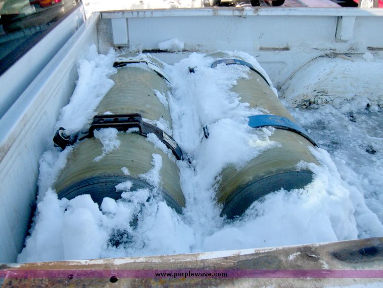 image for item 5250 1999 Chevrolet C2500 pickup