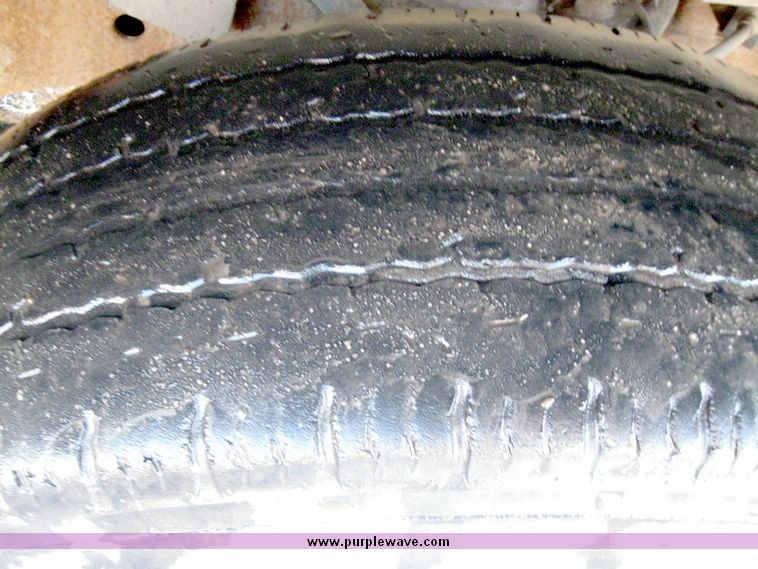 image for item 5250 1999 Chevrolet C2500 pickup