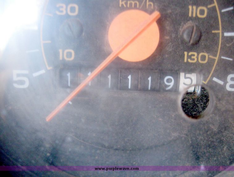 image for item 5251 1988 Chevrolet R30 pickup with 9' dump bed